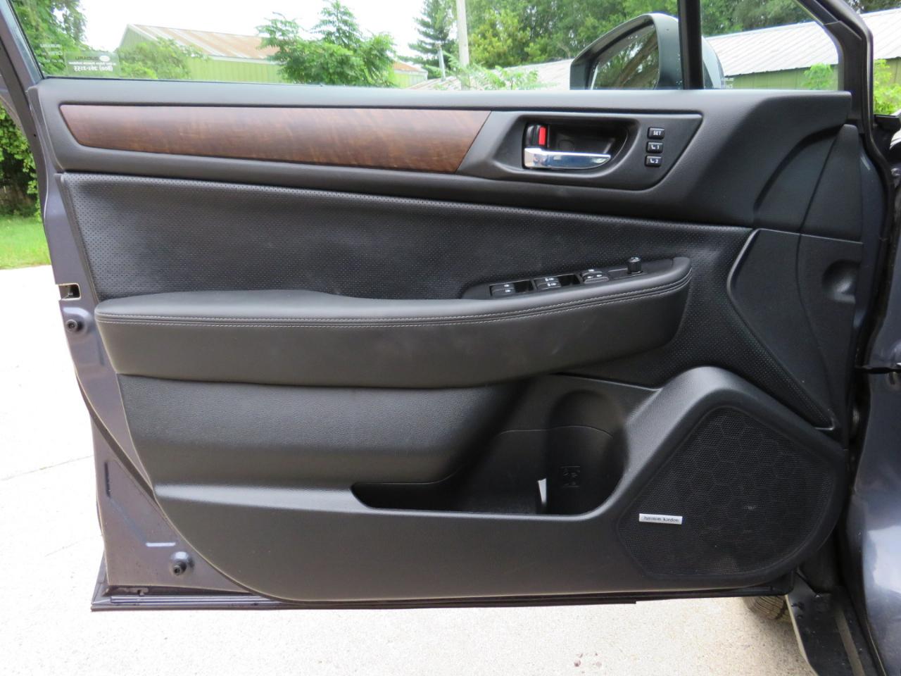 Subaru Outback 2.5i Limited 2015