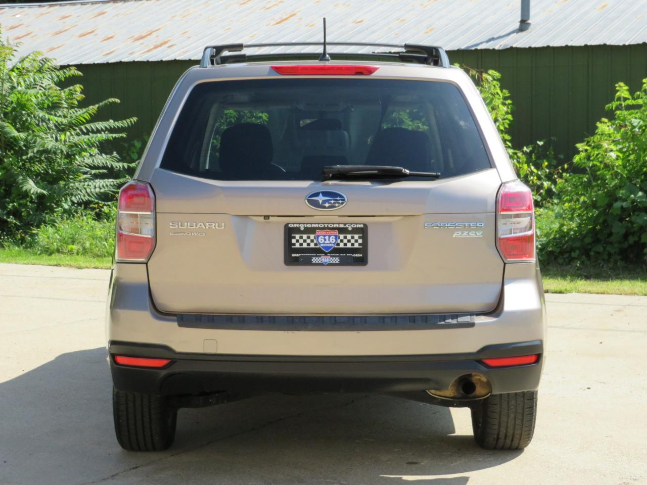 Subaru Forester 2.5i Premium 2015
