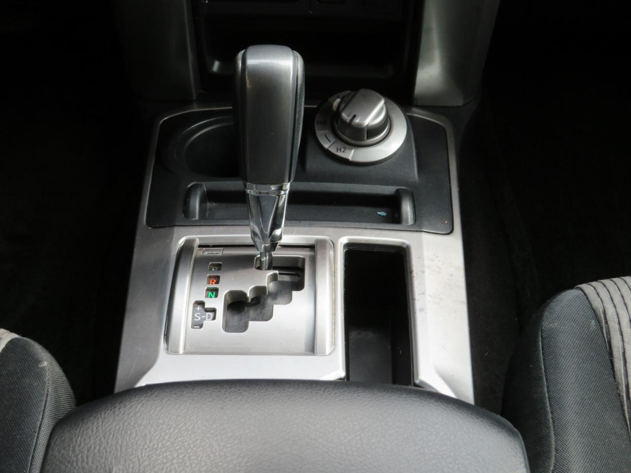 Toyota 4Runner SR5 4WD 2014