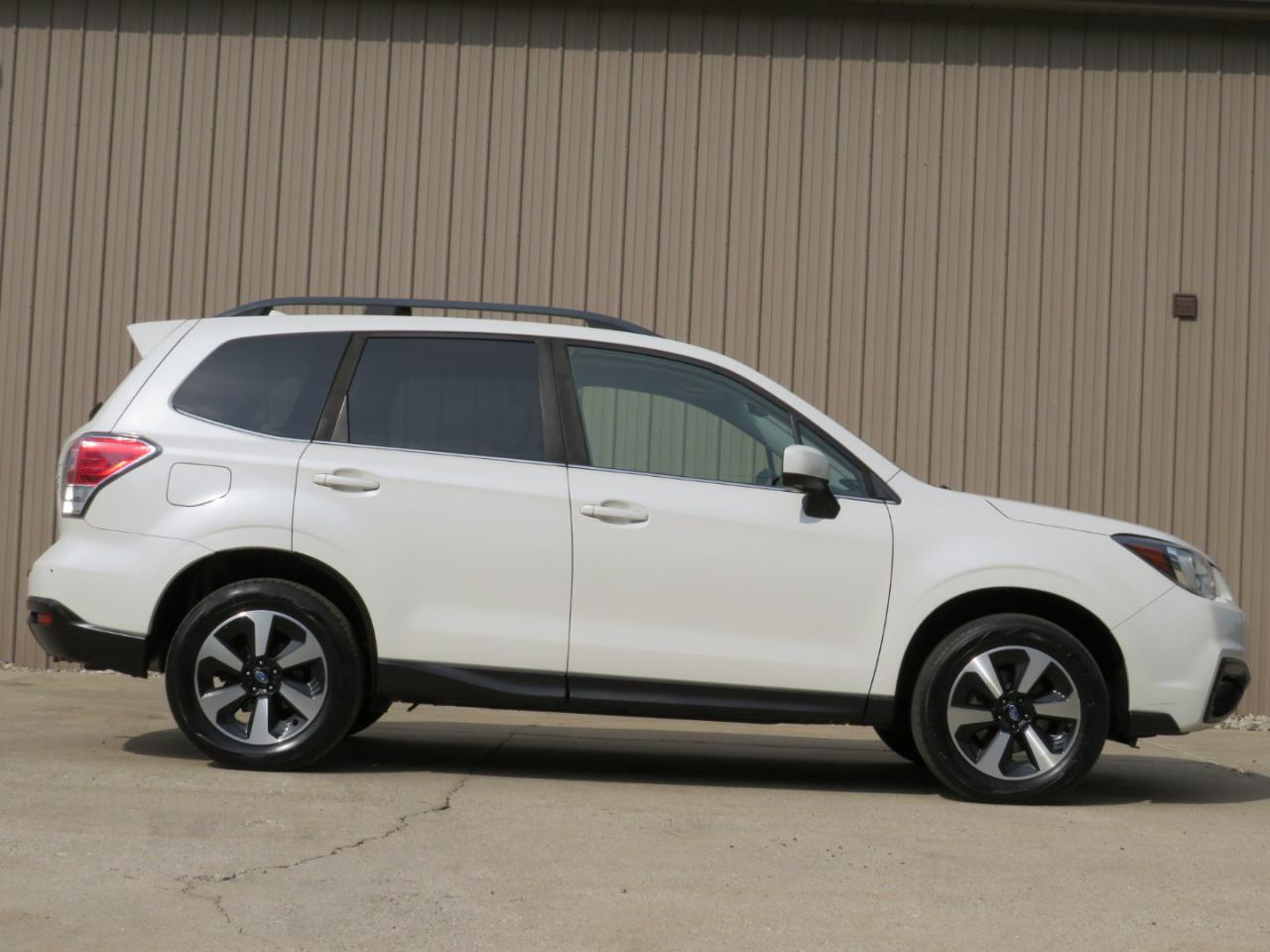 Subaru Forester 2.5i Limited 2017