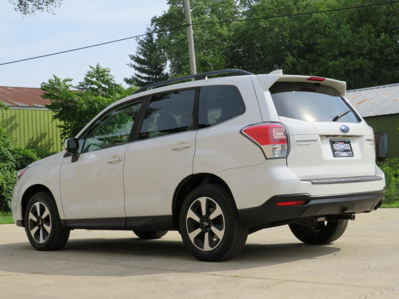Subaru Forester 2.5i Limited 2017