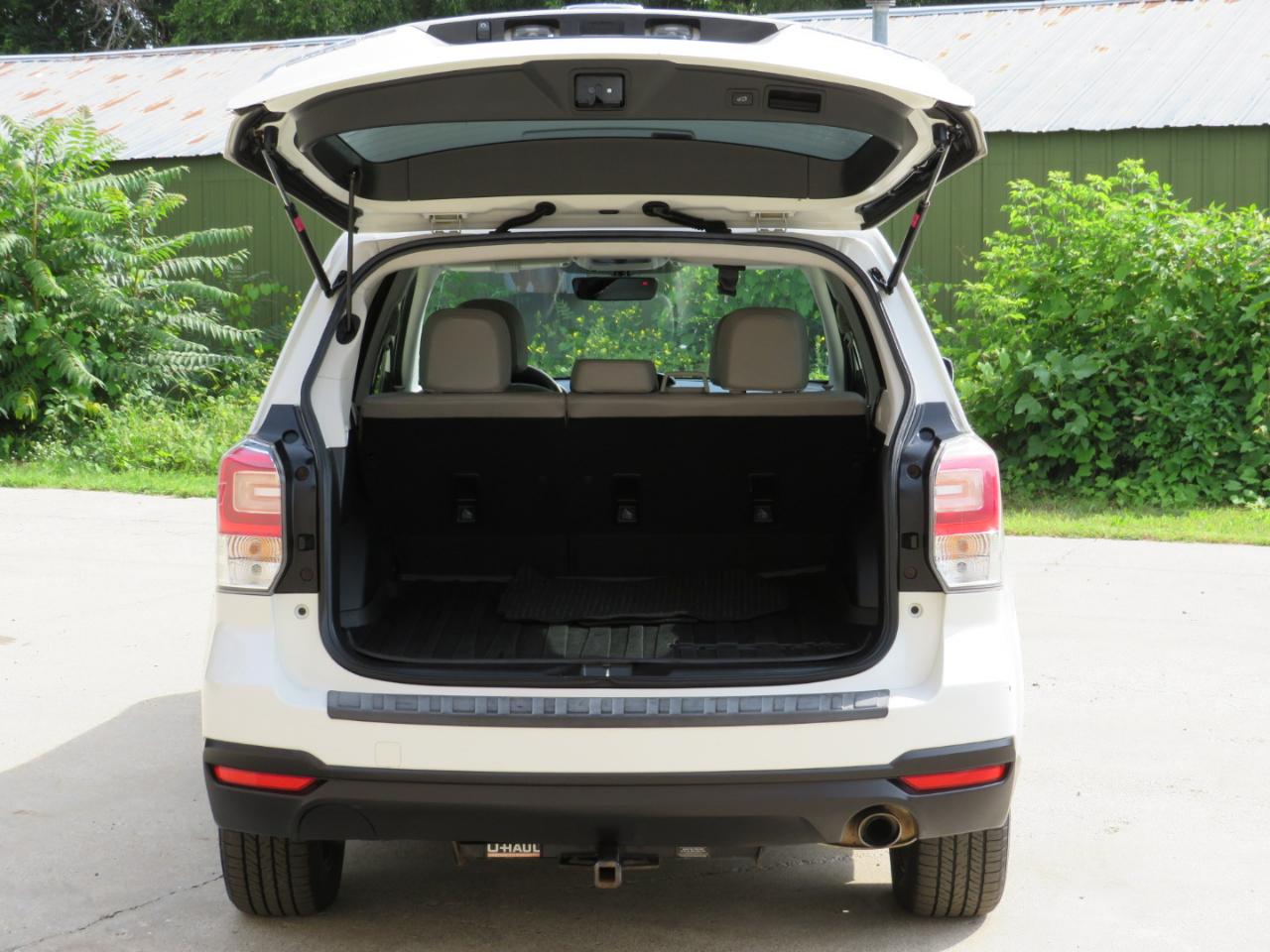 Subaru Forester 2.5i Limited 2017