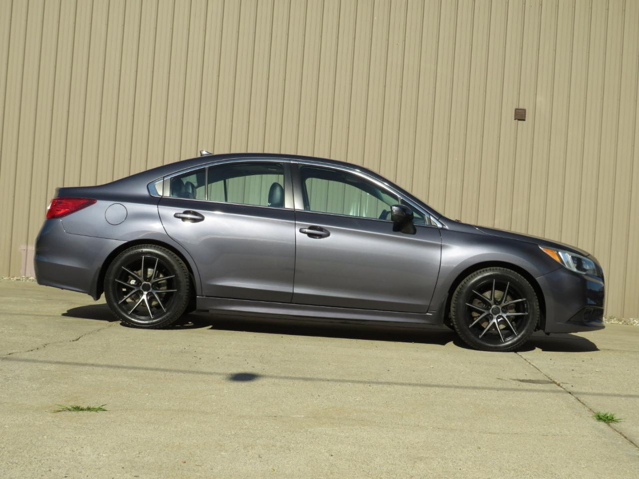 Subaru Legacy 3.6R Limited 2016