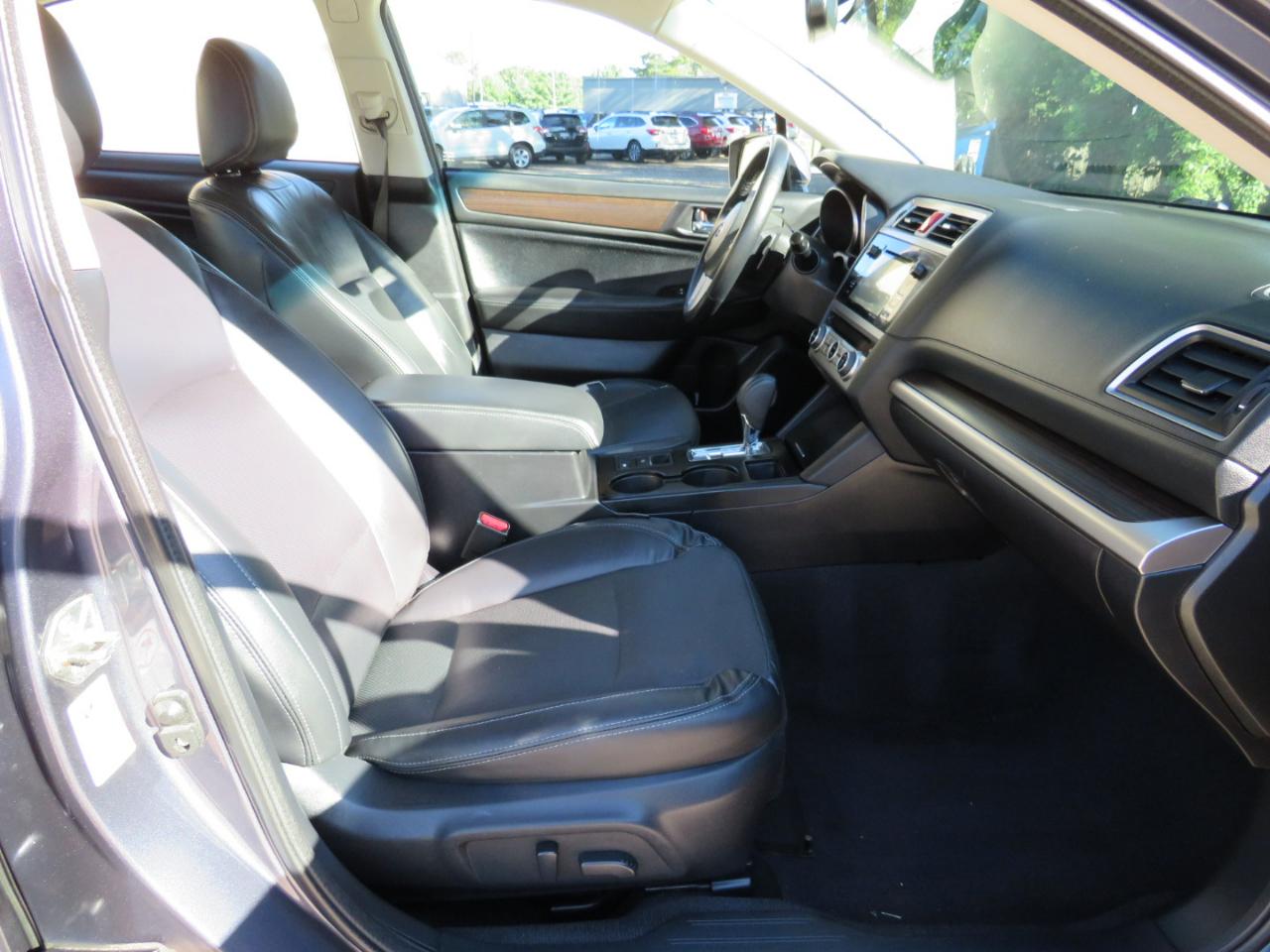 Subaru Legacy 3.6R Limited 2016