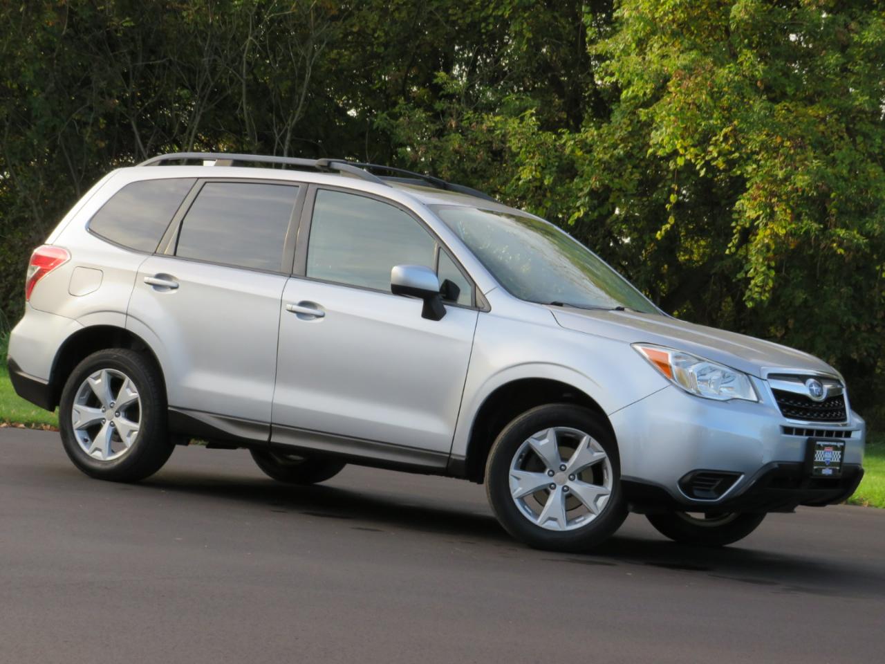 Subaru Forester 2.5i Premium PZEV CVT 2016