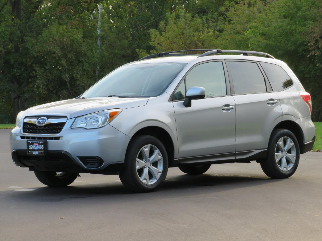Subaru Forester 2.5i Premium PZEV CVT 2016