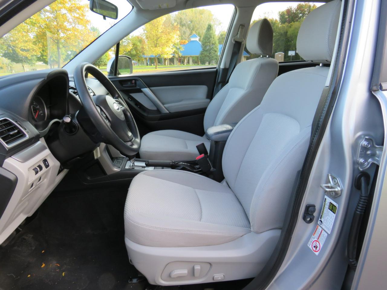Subaru Forester 2.5i Premium PZEV CVT 2016