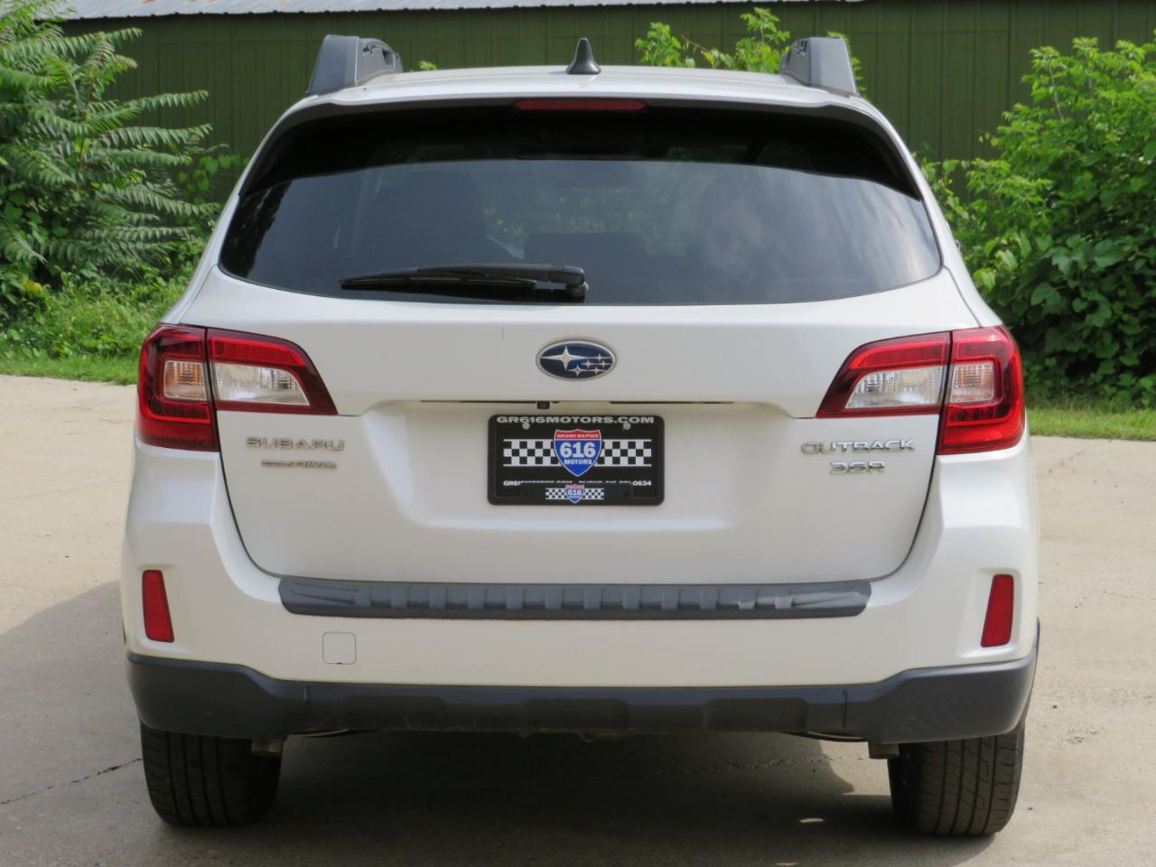 Subaru Outback 3.6R Limited 2016