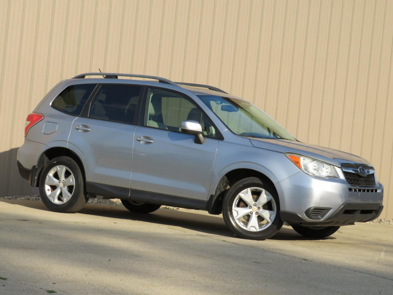 Subaru Forester 2.5i Premium 2015
