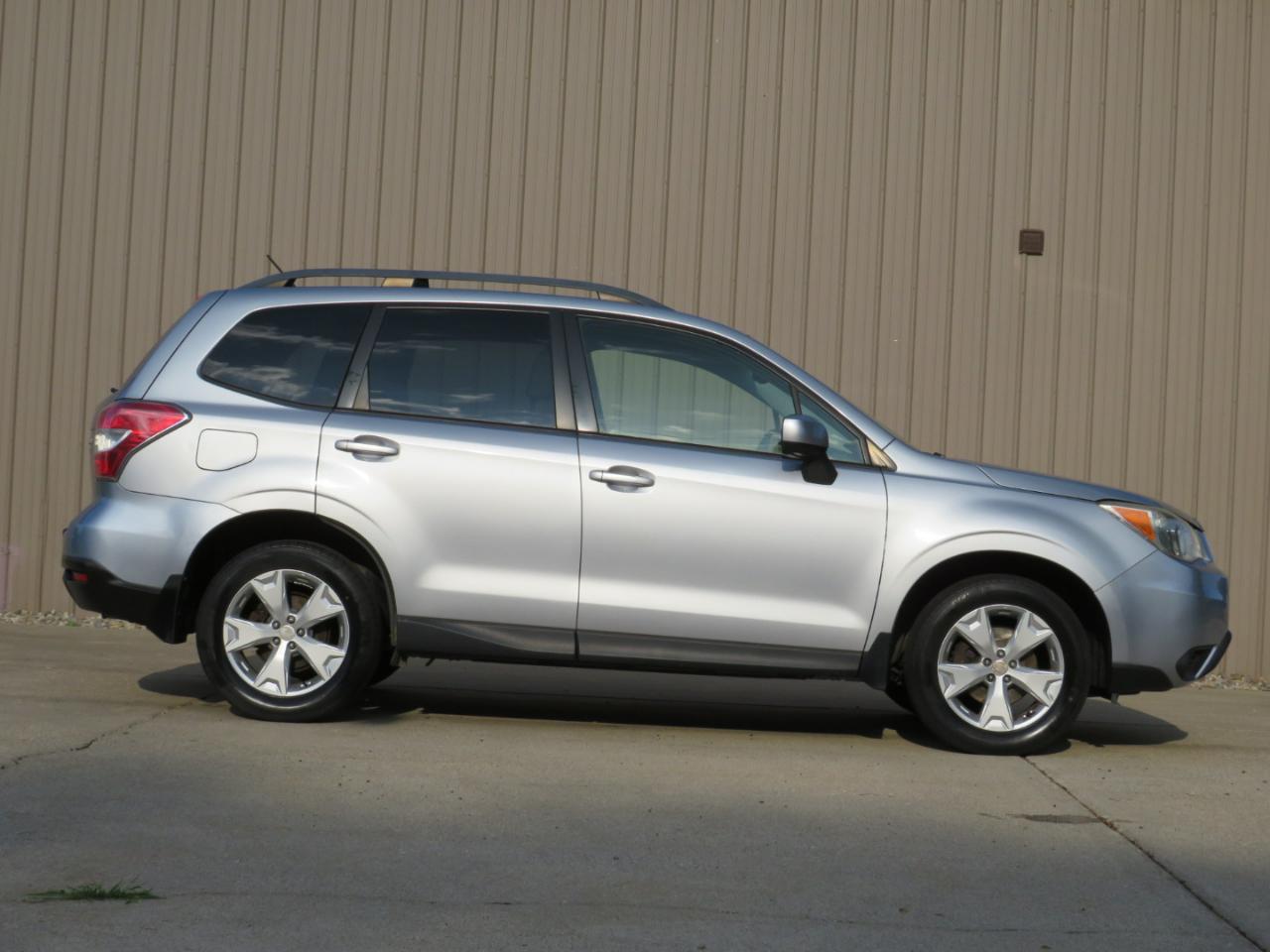 Subaru Forester 2.5i Premium 2015