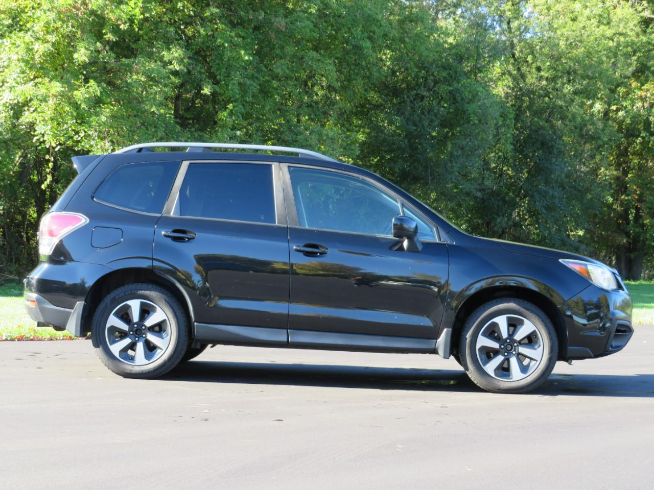 Subaru Forester 2.5i Premium PZEV CVT 2017