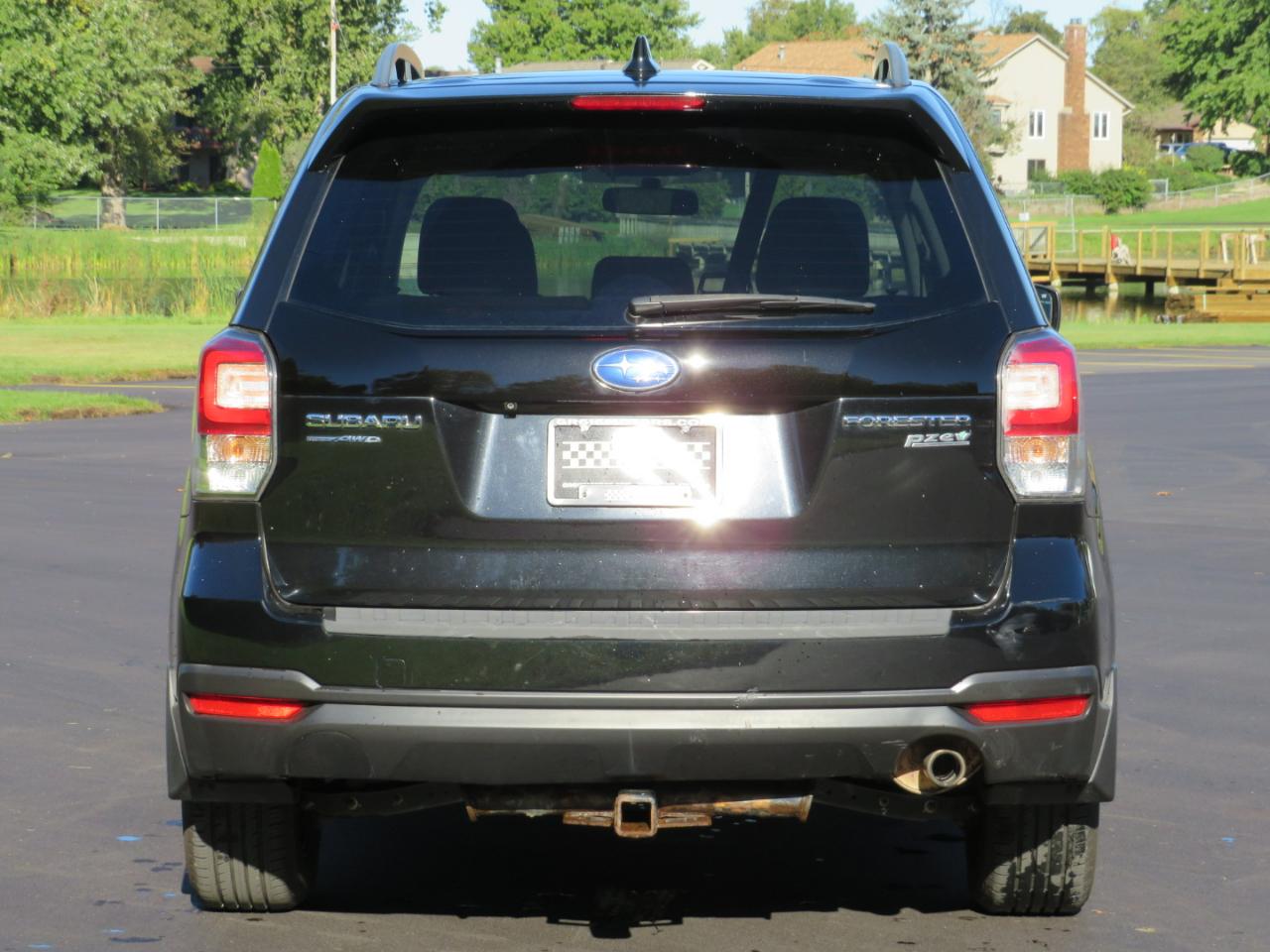 Subaru Forester 2.5i Premium PZEV CVT 2017