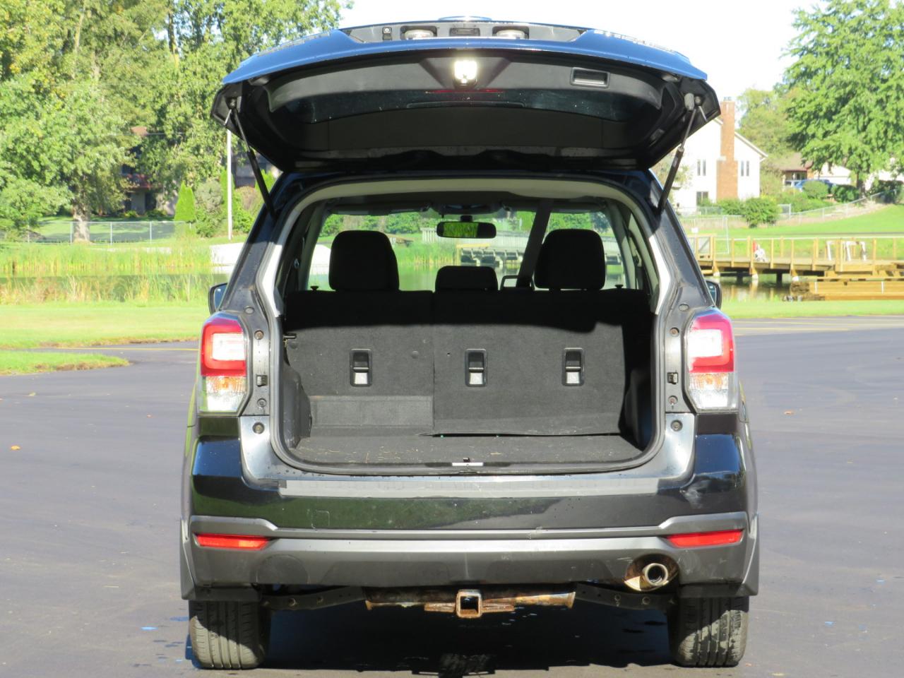 Subaru Forester 2.5i Premium PZEV CVT 2017