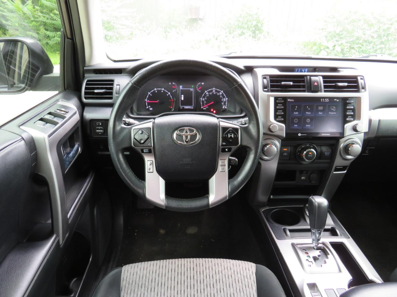 Toyota 4Runner SR5 4WD 2021