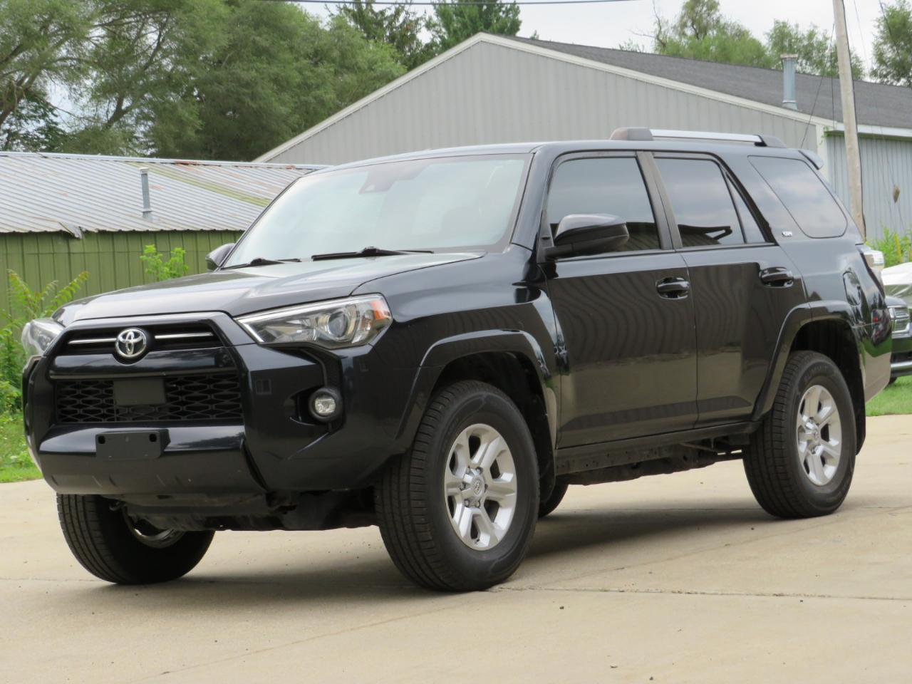 Toyota 4Runner SR5 4WD 2021