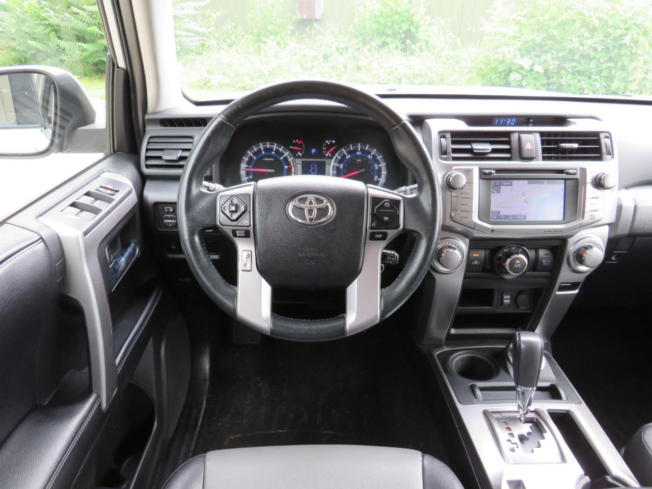 Toyota 4Runner SR5 4WD 2016