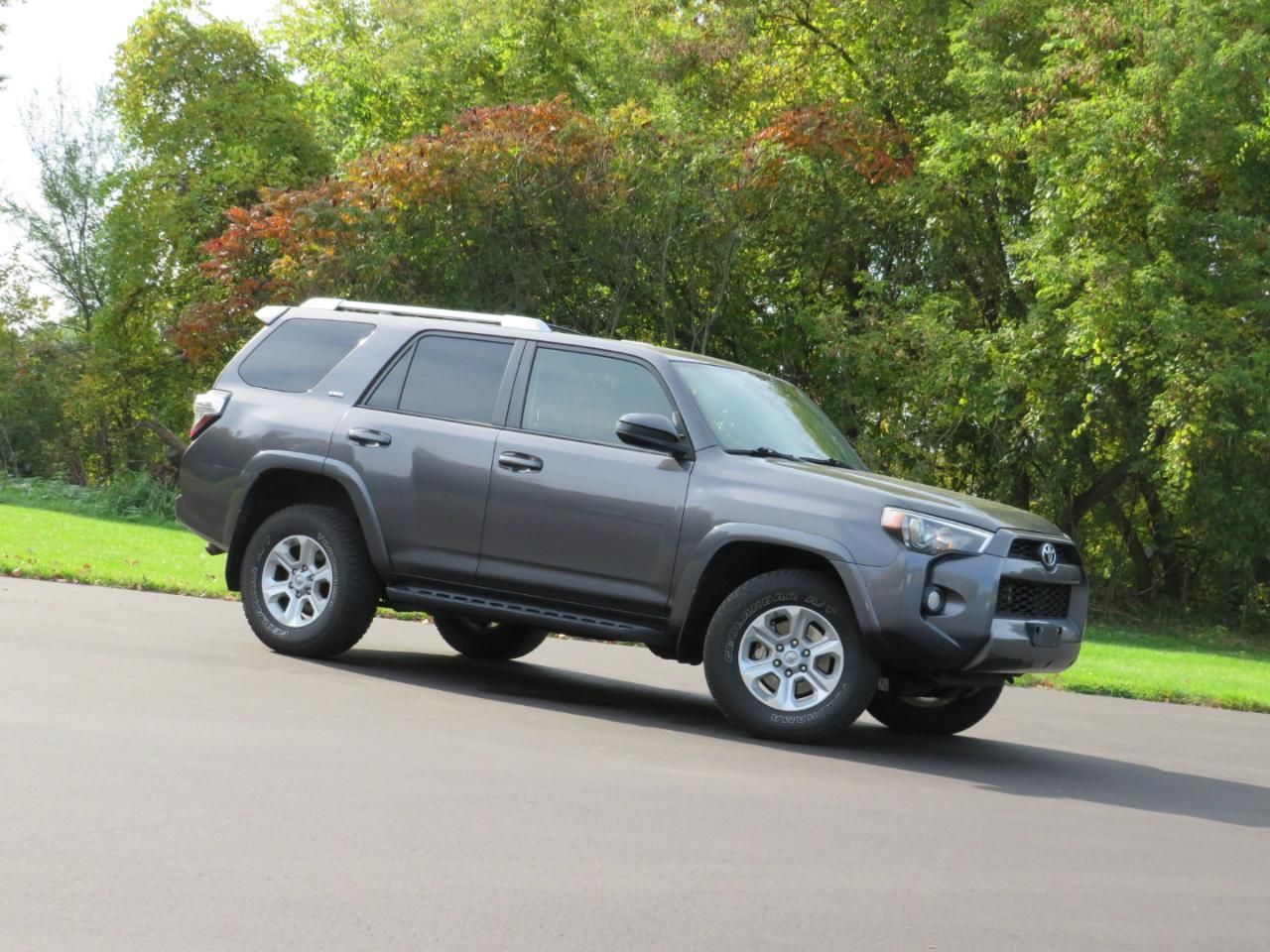 Toyota 4Runner SR5 4WD 2014