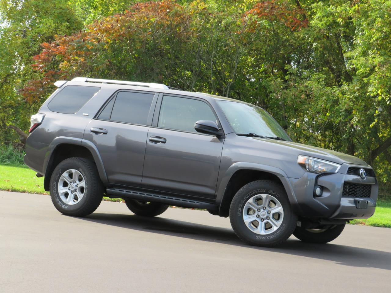 Toyota 4Runner SR5 4WD 2014