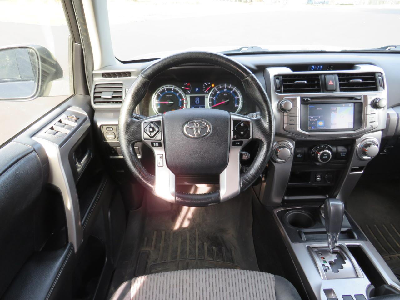 Toyota 4Runner SR5 4WD 2014