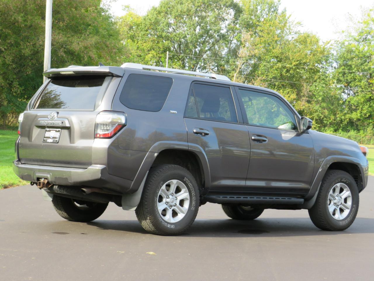 Toyota 4Runner SR5 4WD 2014