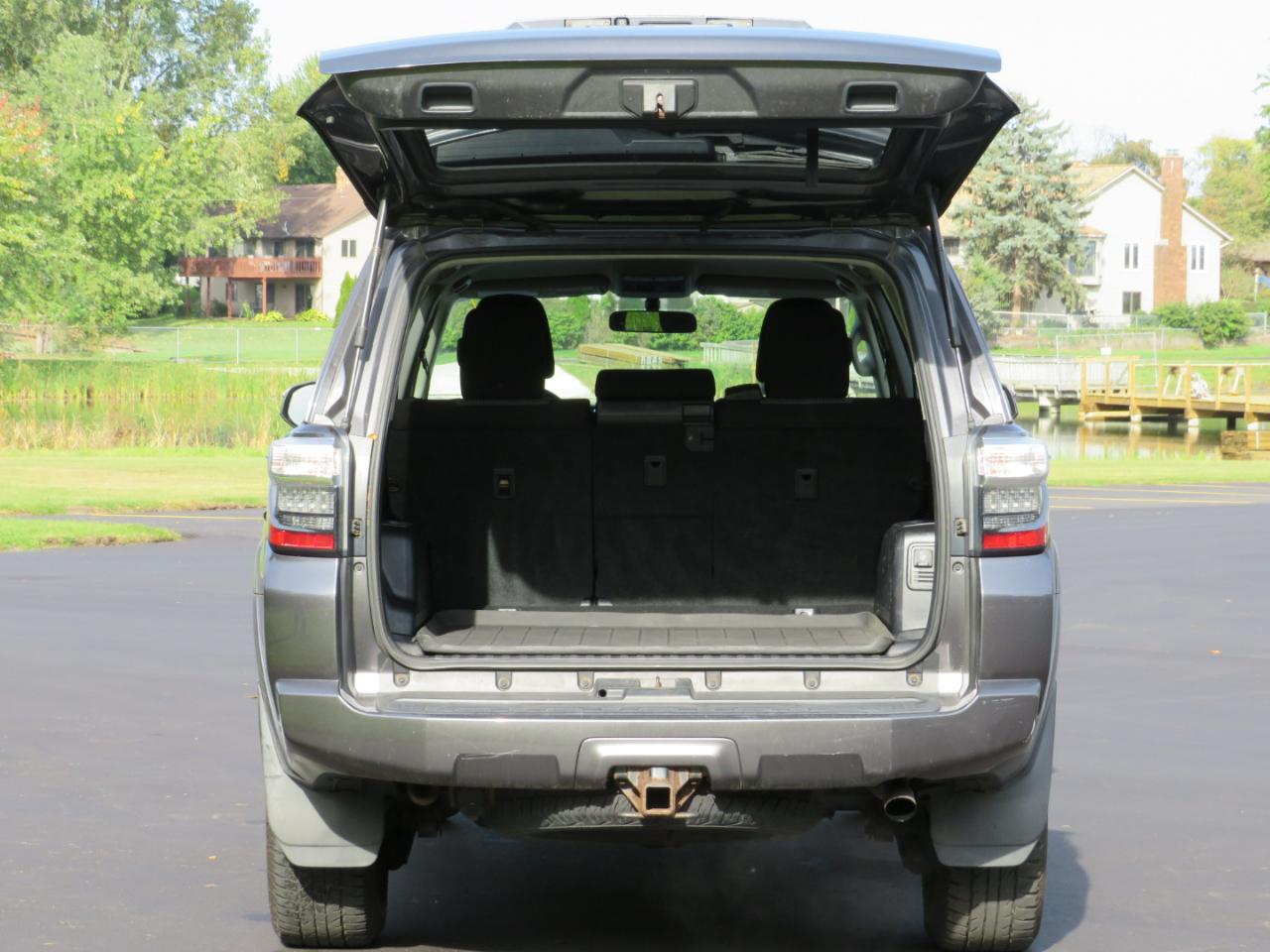 Toyota 4Runner SR5 4WD 2014