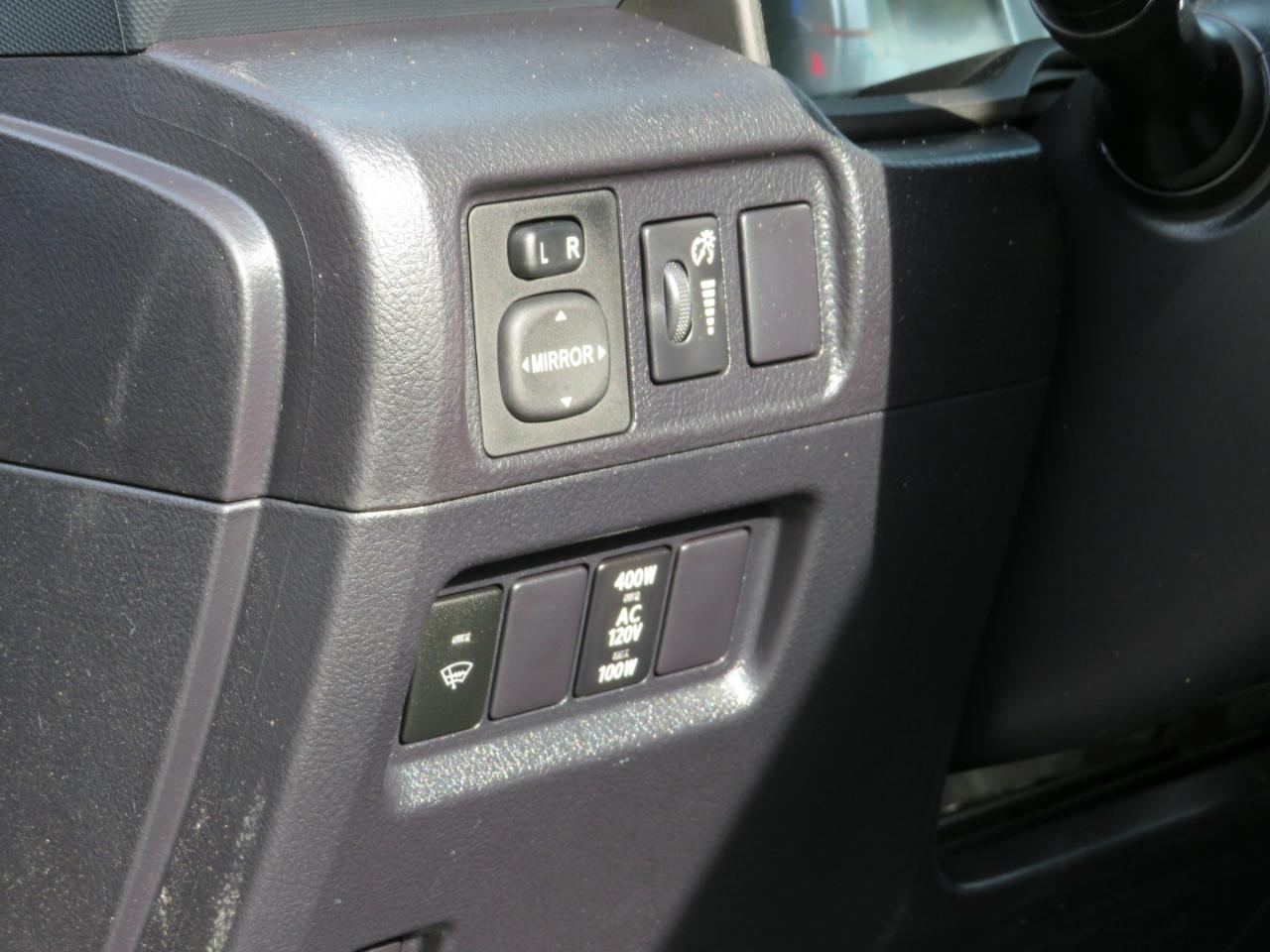 Toyota 4Runner SR5 4WD 2014