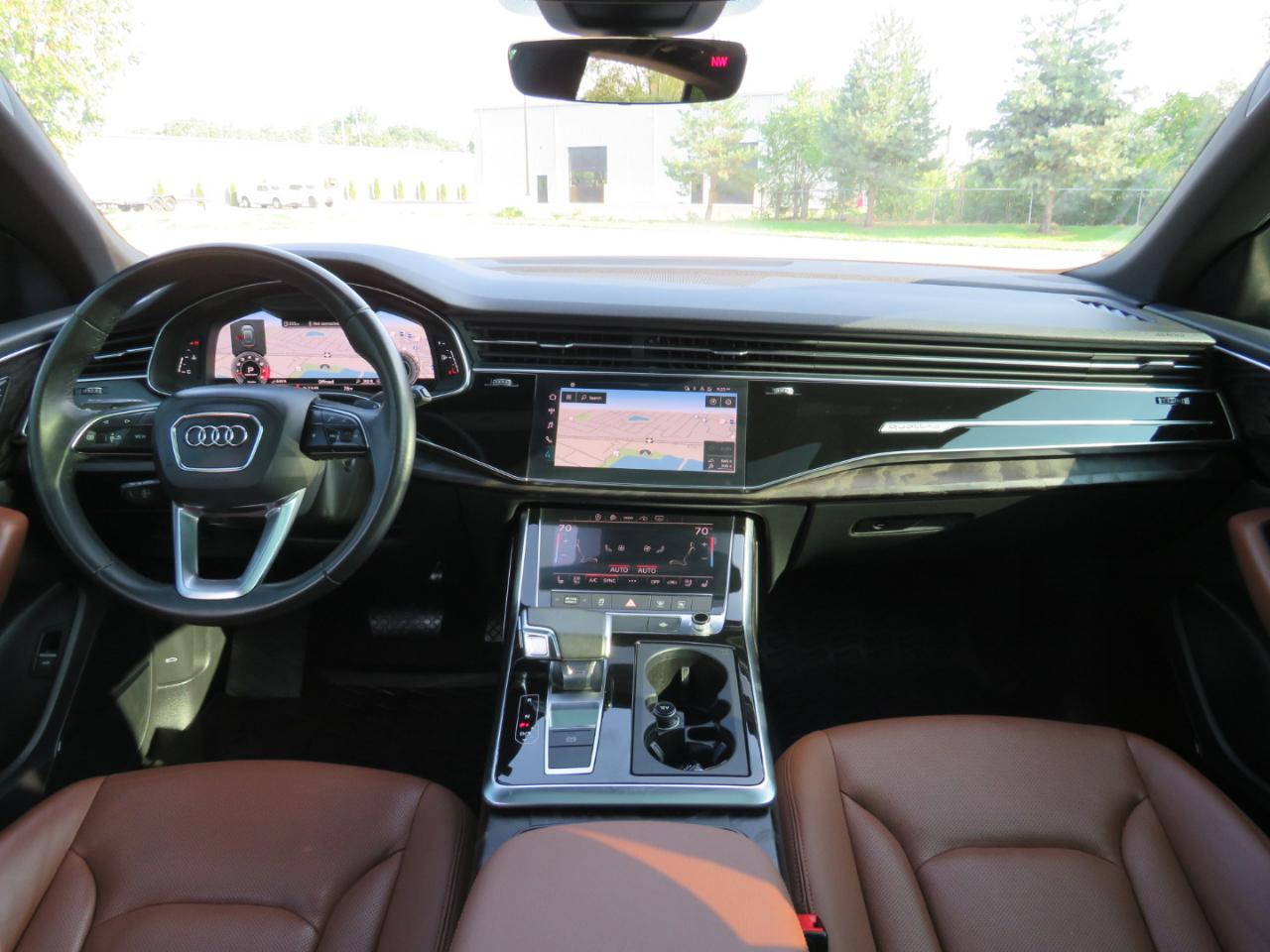 Audi Q8 Premium Plus 55 TFSI quattro 2021