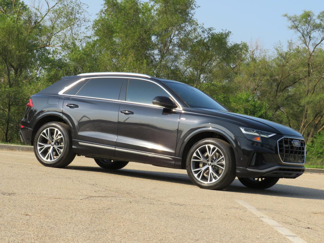 Audi Q8 Premium Plus 55 TFSI quattro 2021