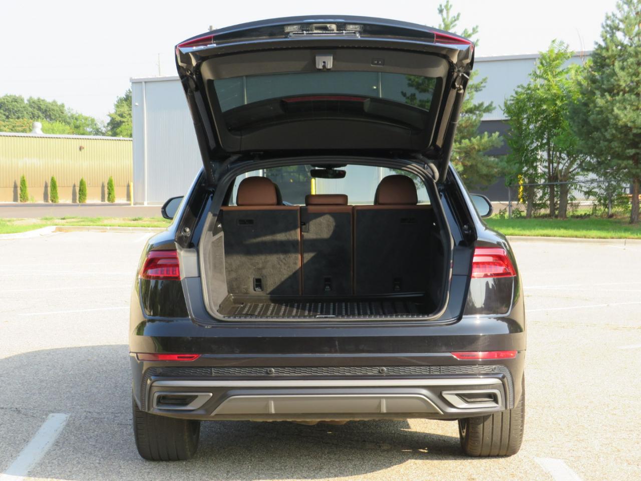 Audi Q8 Premium Plus 55 TFSI quattro 2021