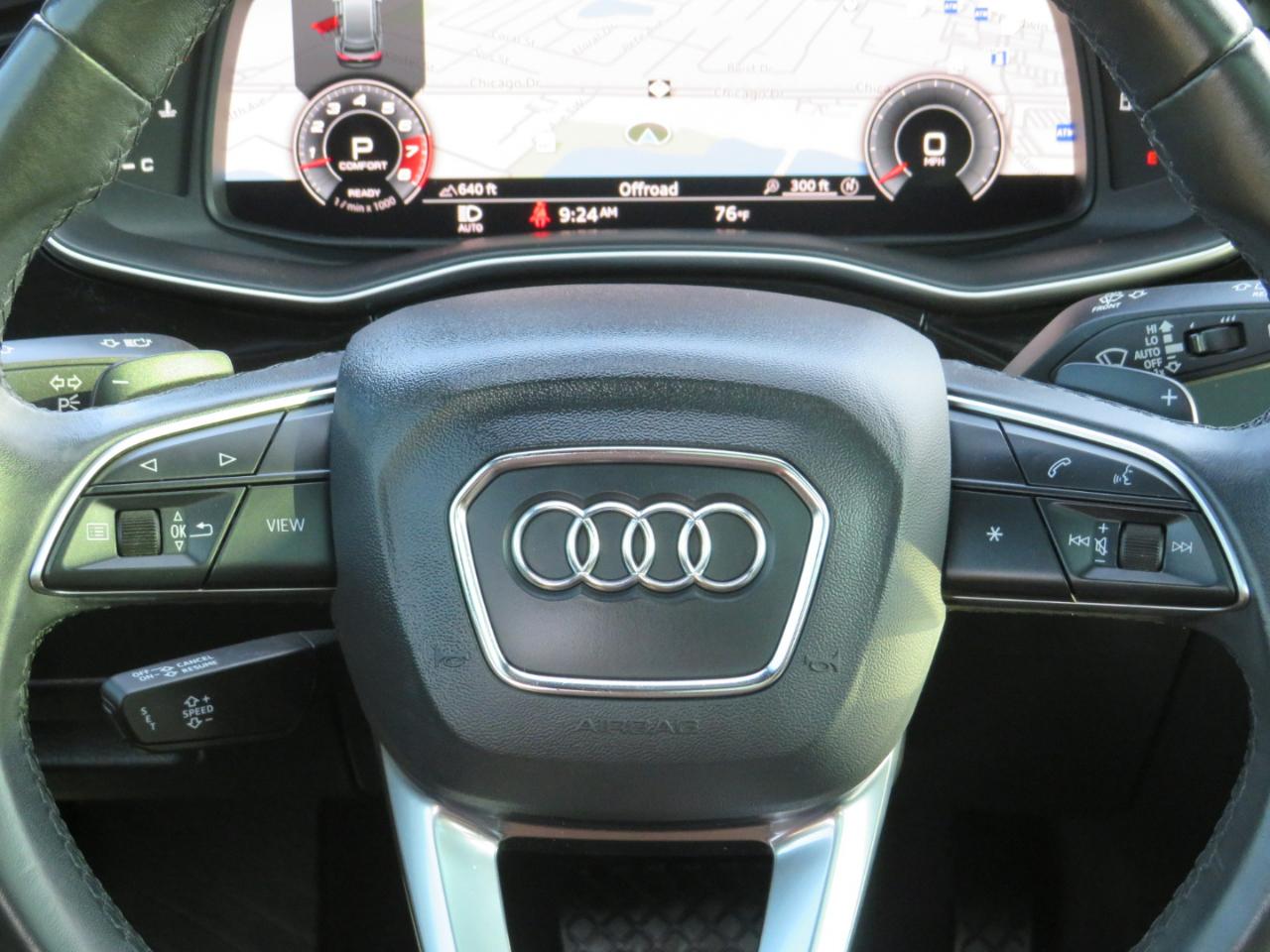 Audi Q8 Premium Plus 55 TFSI quattro 2021