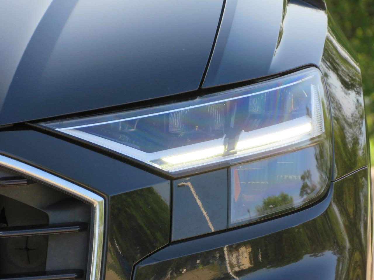 Audi Q8 Premium Plus 55 TFSI quattro 2021