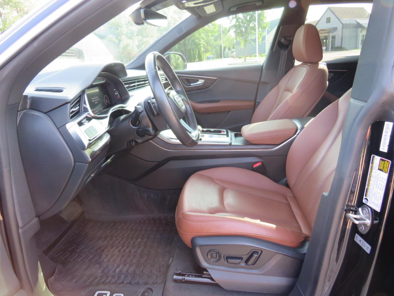 Audi Q8 Premium Plus 55 TFSI quattro 2021