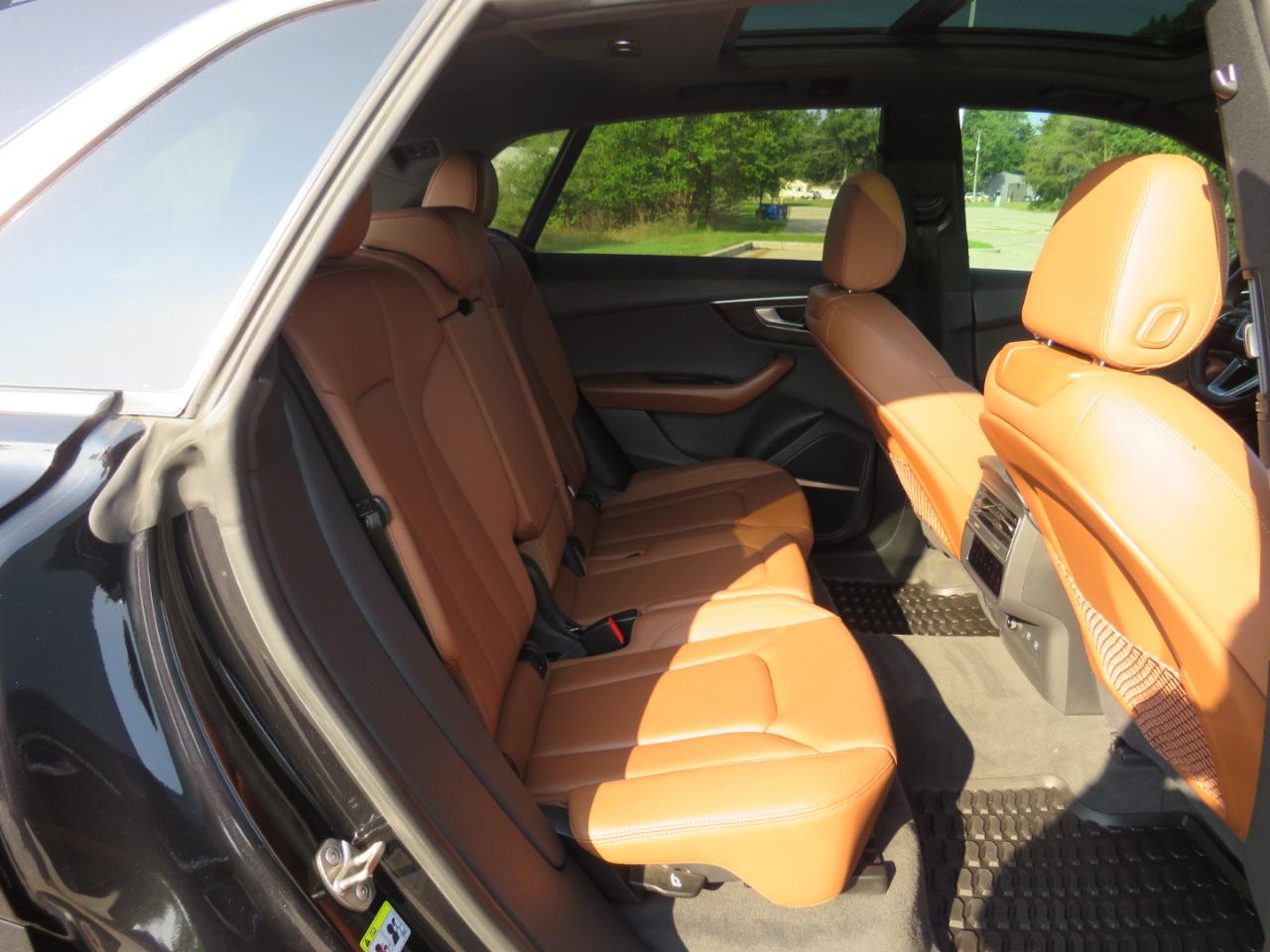 Audi Q8 Premium Plus 55 TFSI quattro 2021