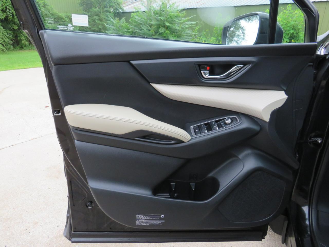 Subaru Ascent Premium w/8-Passenger Convenience Pkg 2020