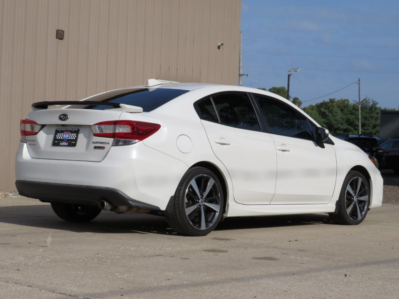 Subaru Impreza 2.0i Sport CVT 4-Door 2018