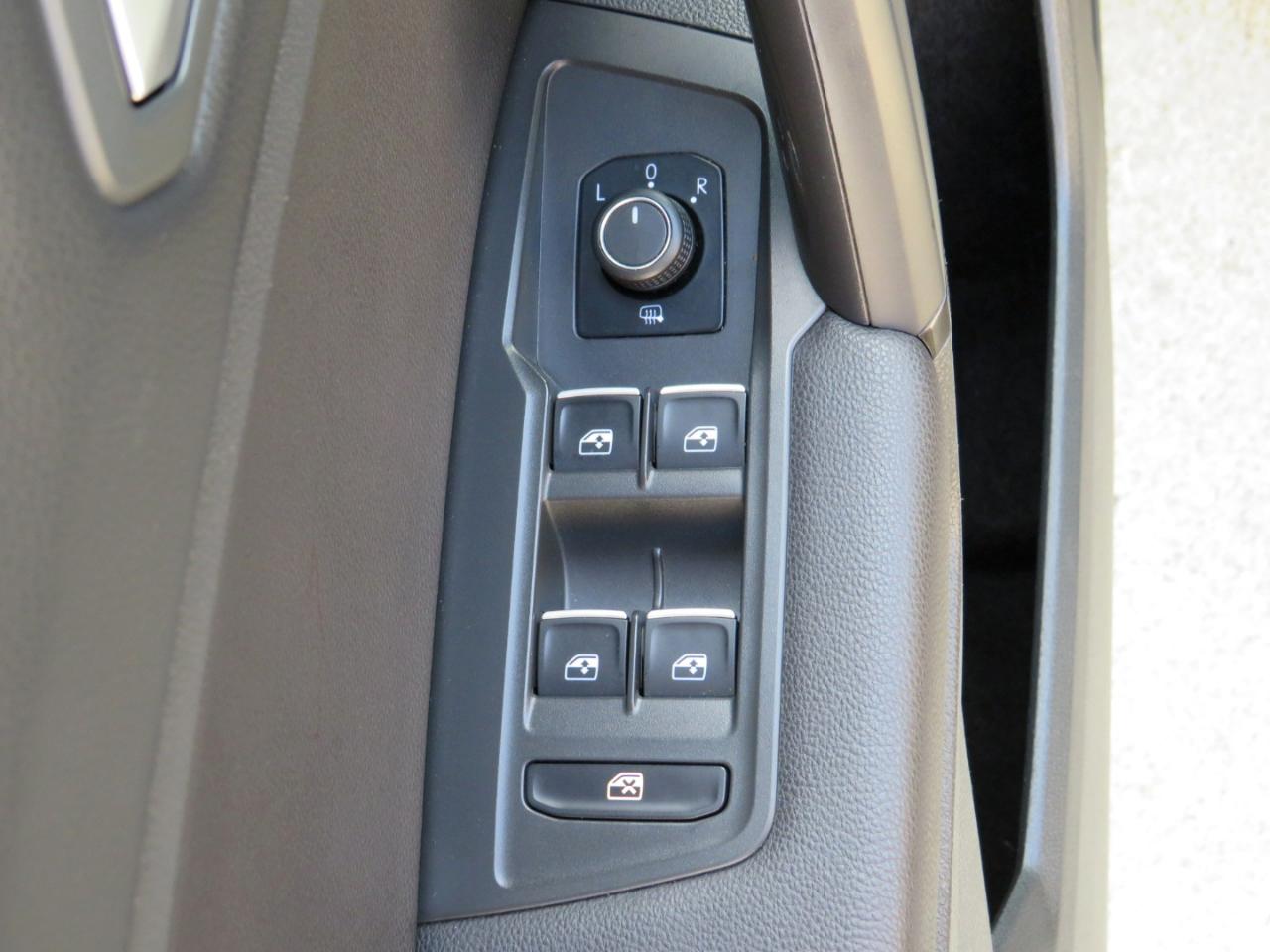 Volkswagen Tiguan SEL 4Motion AWD 2019