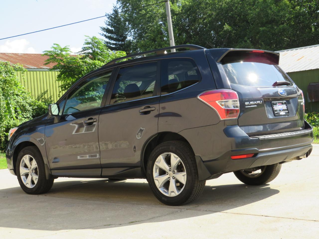 Subaru Forester 2.5i Limited 2015