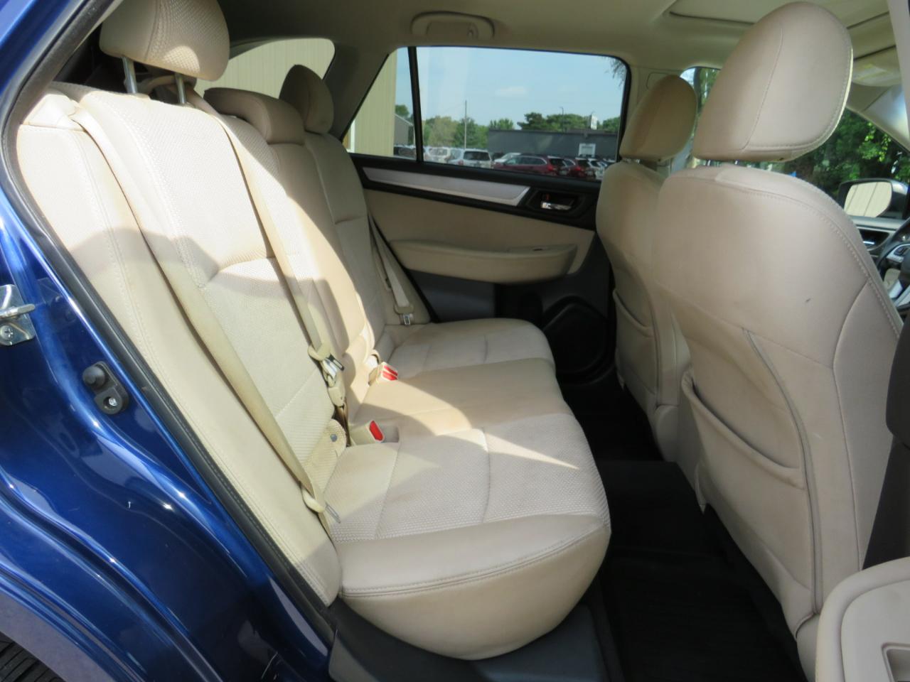 Subaru Outback 2.5i Premium 2016