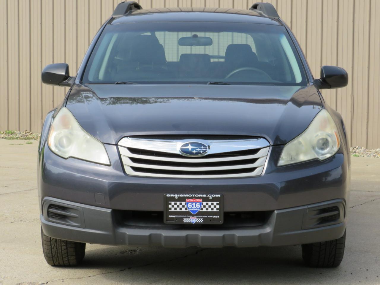 Subaru Outback 2.5i 2011