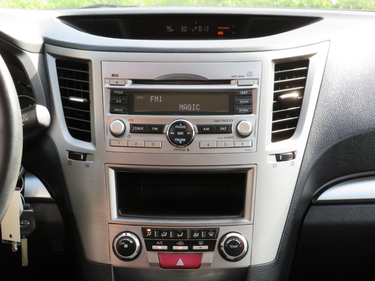 Subaru Outback 2.5i 2011