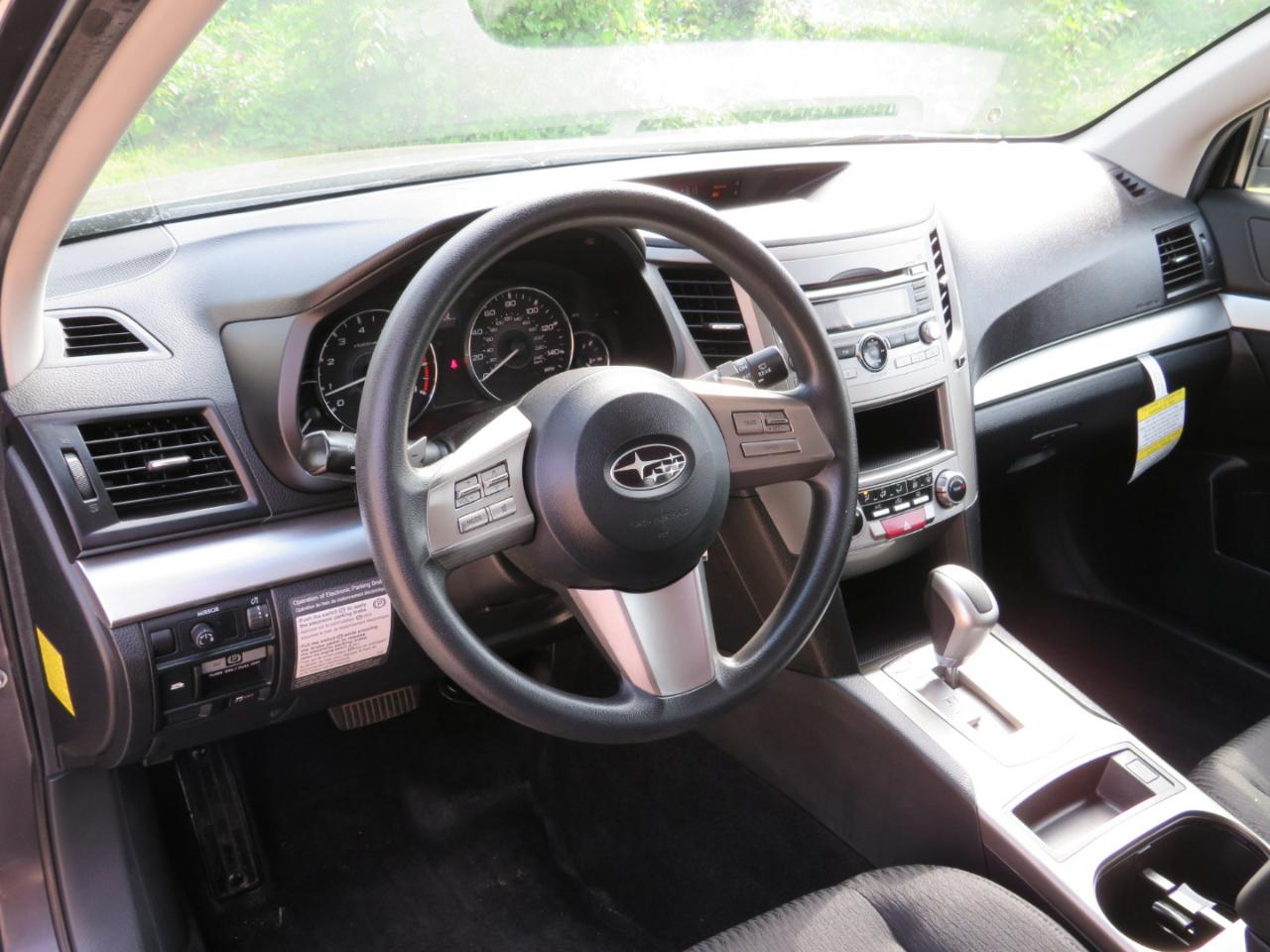 Subaru Outback 2.5i 2011