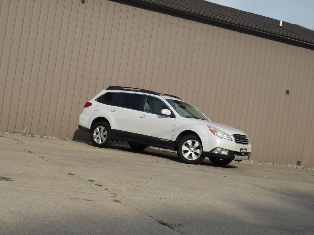 Subaru Outback 2.5i Limited 2010