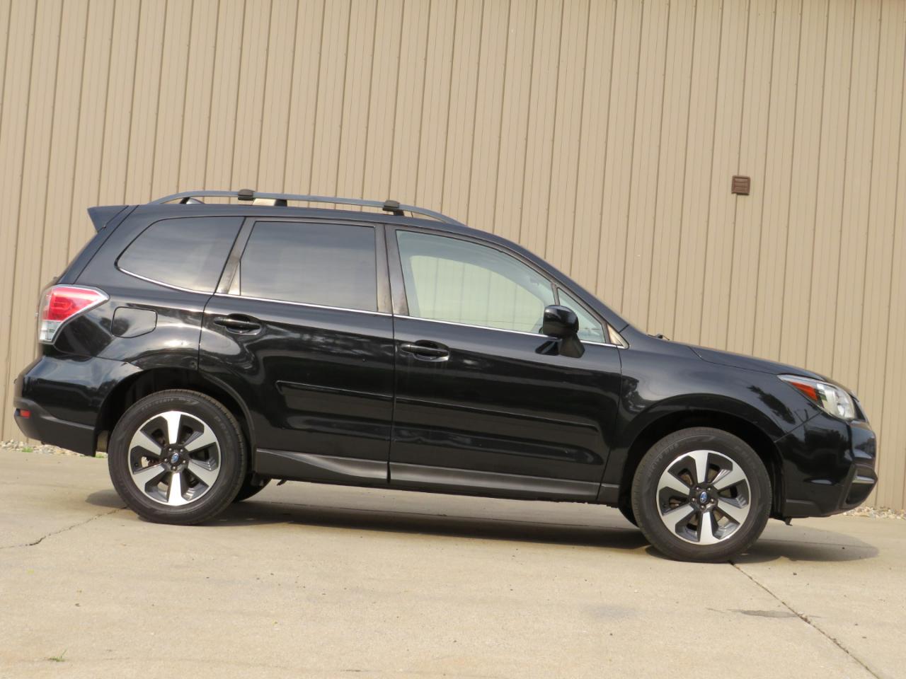 Subaru Forester 2.5i Limited 2017