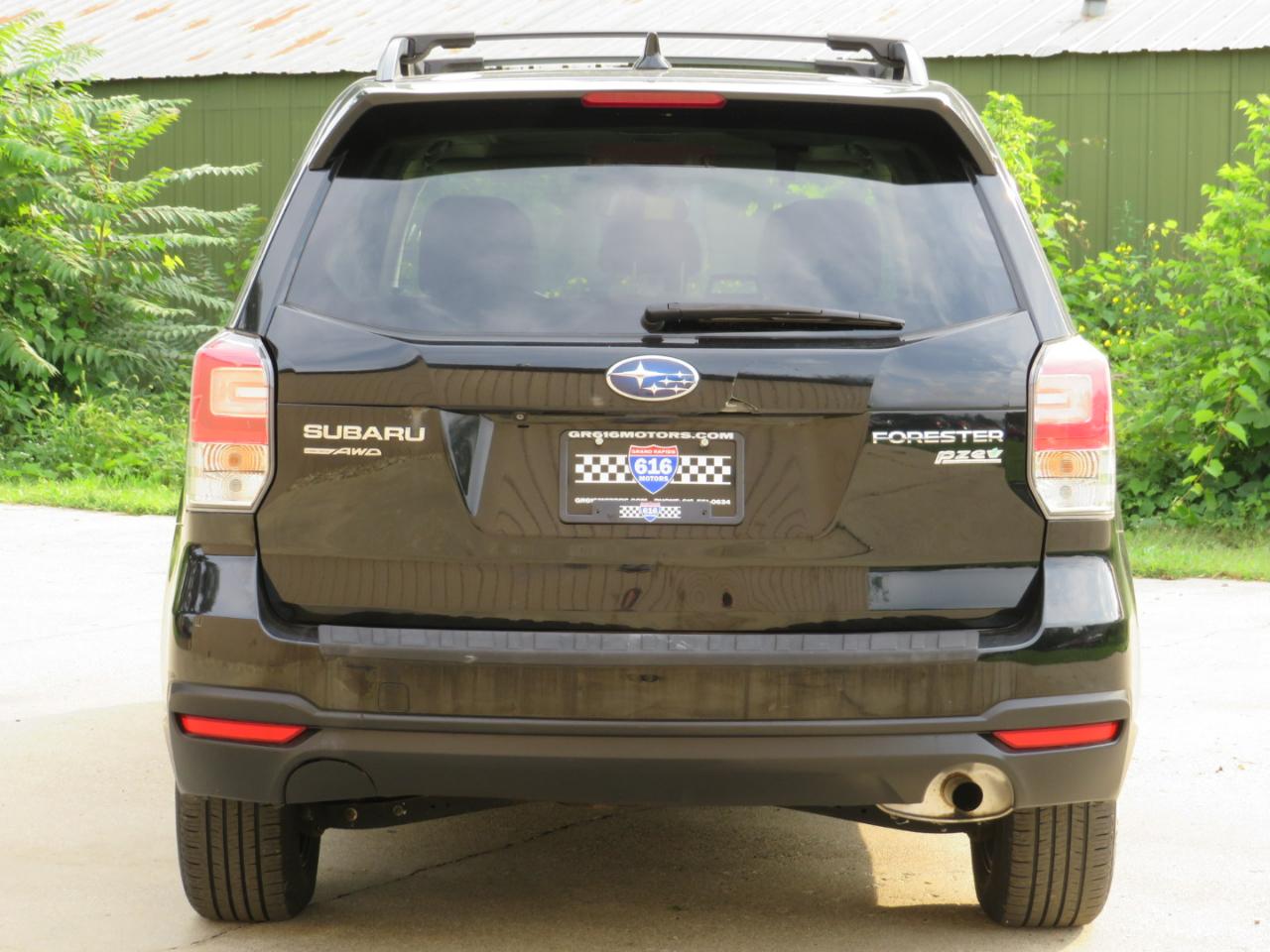 Subaru Forester 2.5i Limited 2017