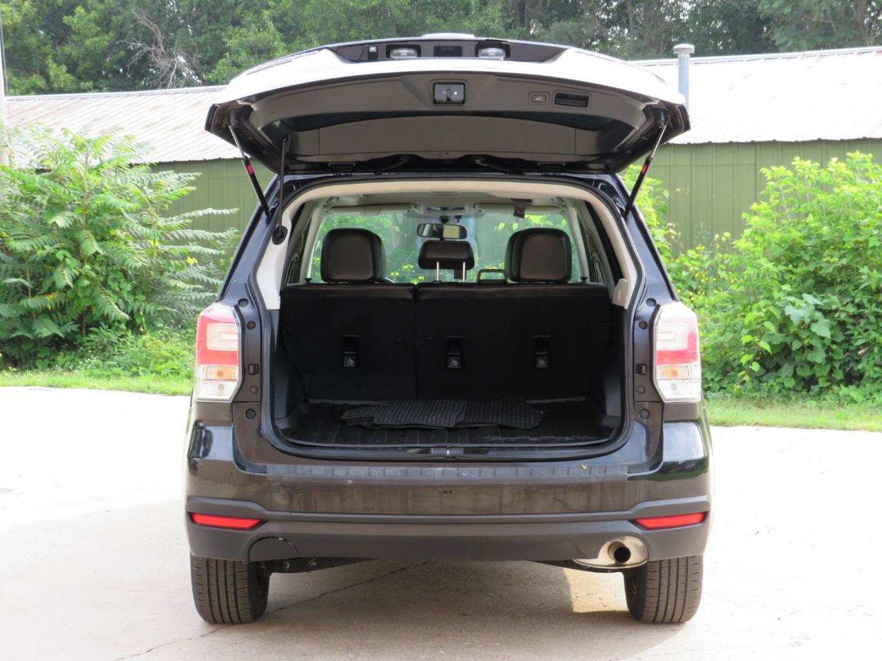 Subaru Forester 2.5i Limited 2017