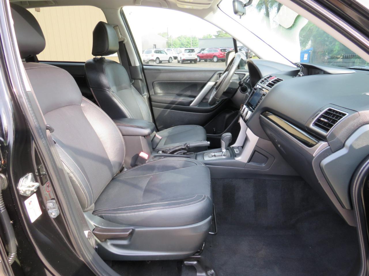 Subaru Forester 2.5i Limited 2017