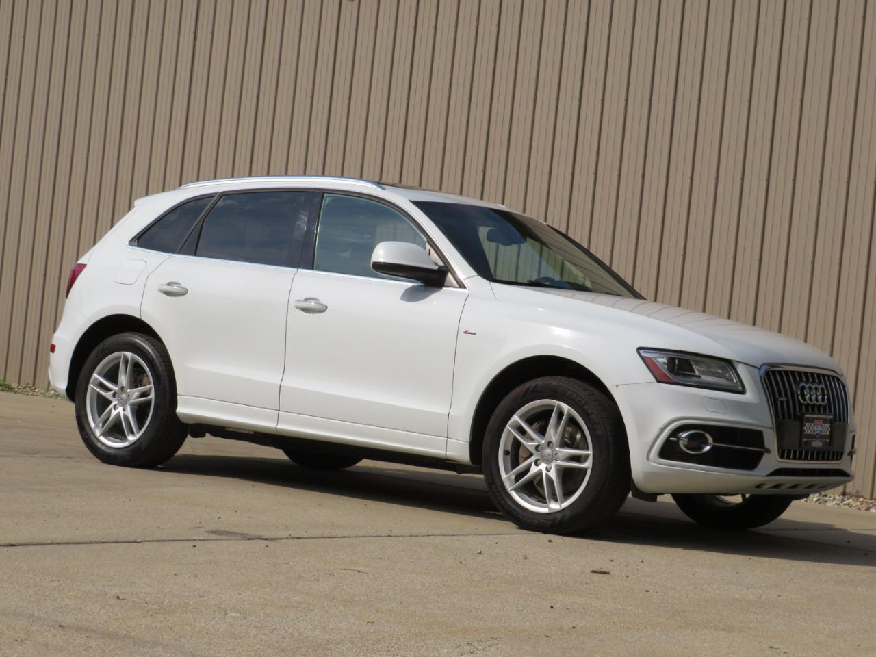 Audi Q5 3.0T Premium Plus quattro 2015