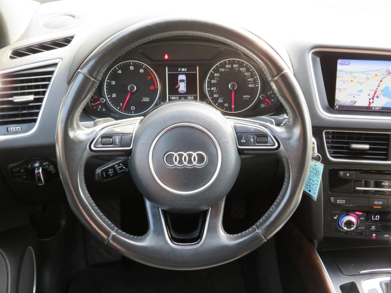 Audi Q5 3.0T Premium Plus quattro 2015