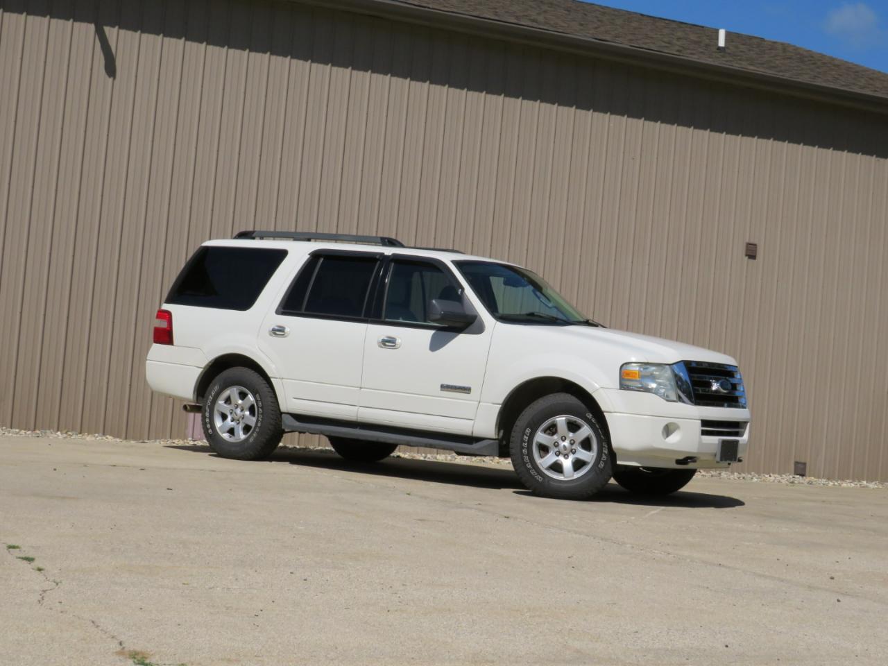 Ford Expedition XLT 4WD 2008