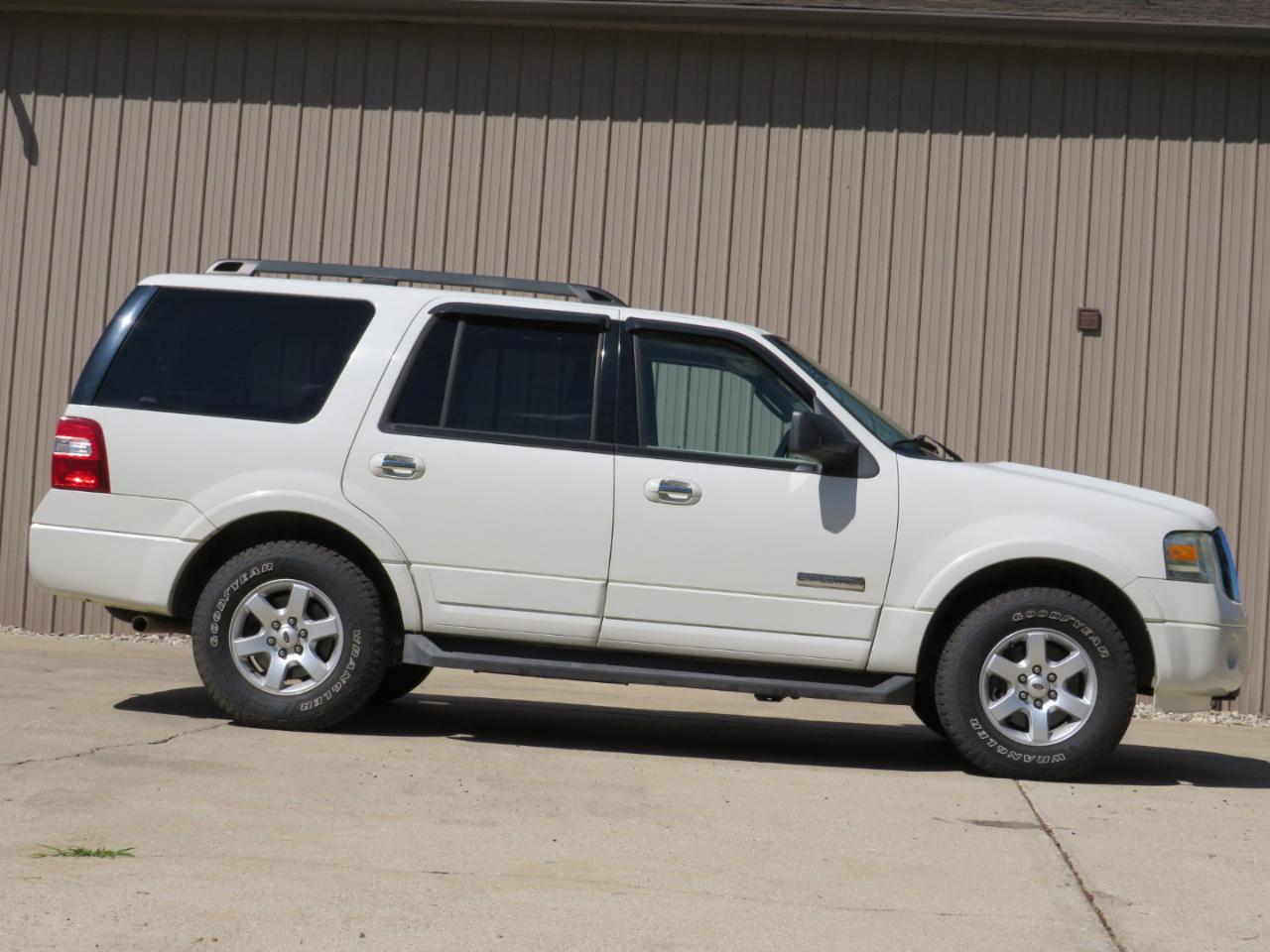 Ford Expedition XLT 4WD 2008